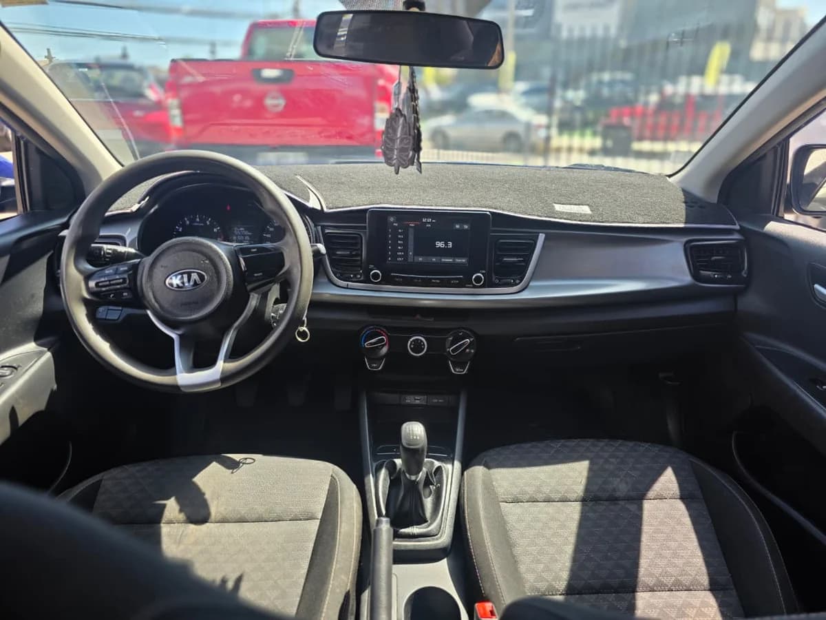 KIA Rio 4 LX 1.4 2019 - Imagen 3