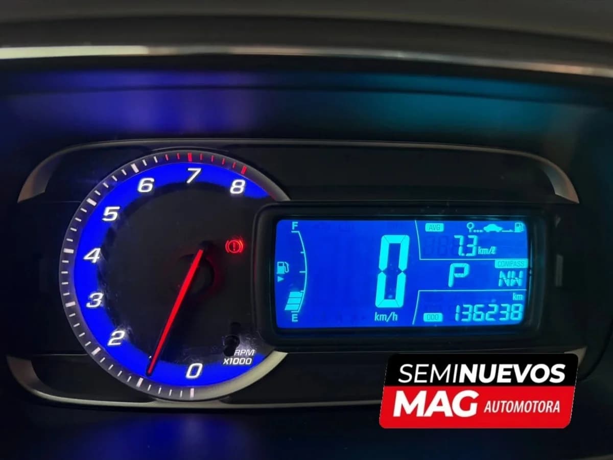 CHEVROLET TRACKER AWD 2013 - Imagen 6
