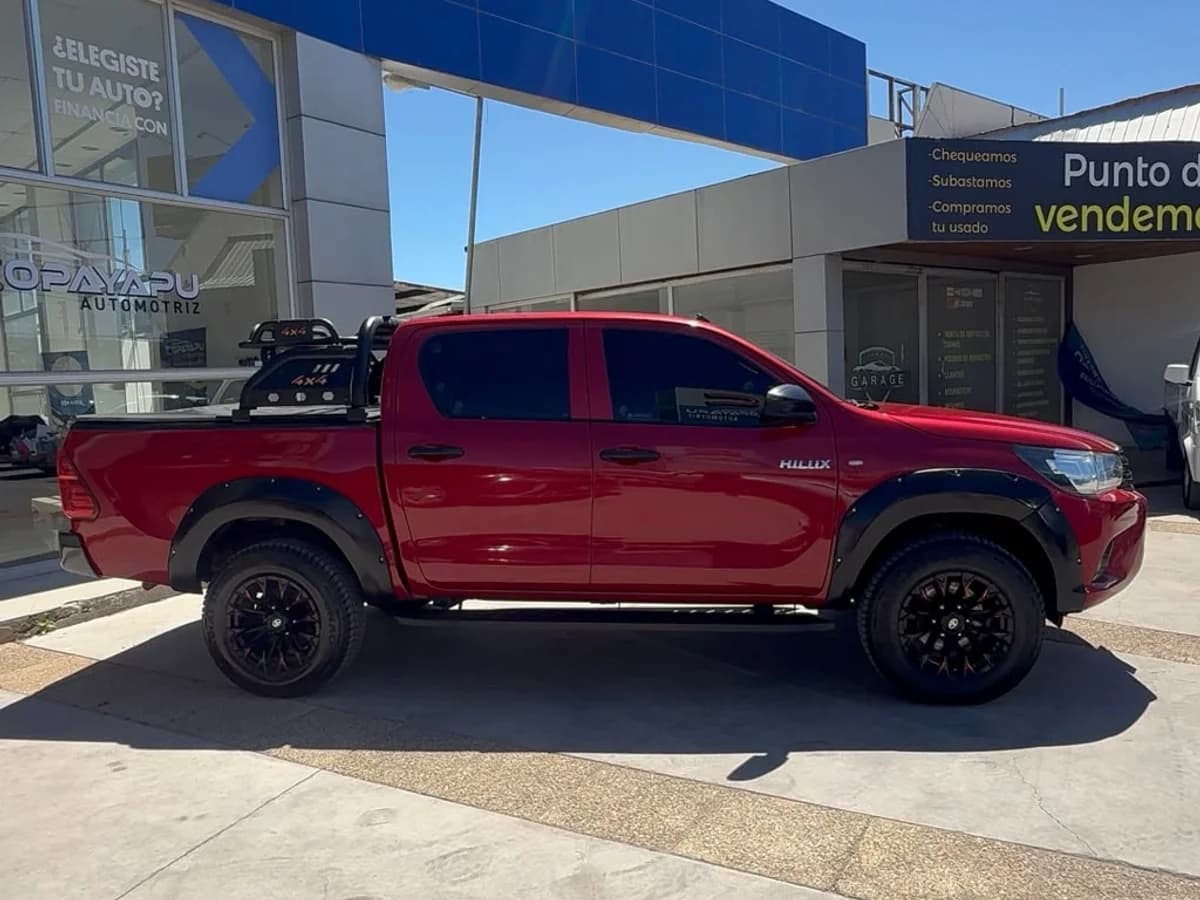 TOYOTA HILUX DX 2.4 DIESEL 4X4 MT2021 - Imagen 4