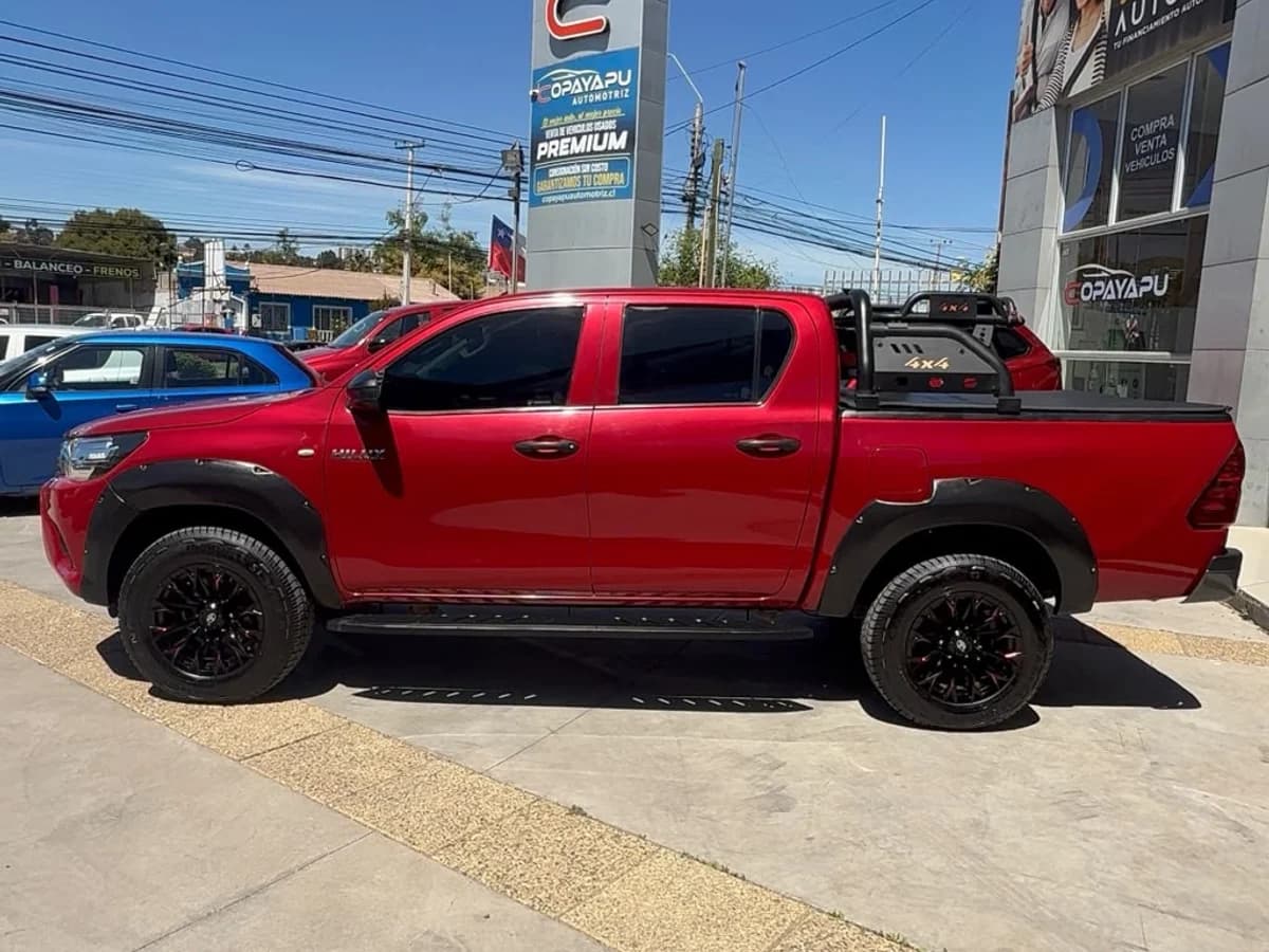TOYOTA HILUX DX 2.4 DIESEL 4X4 MT2021 - Imagen 5