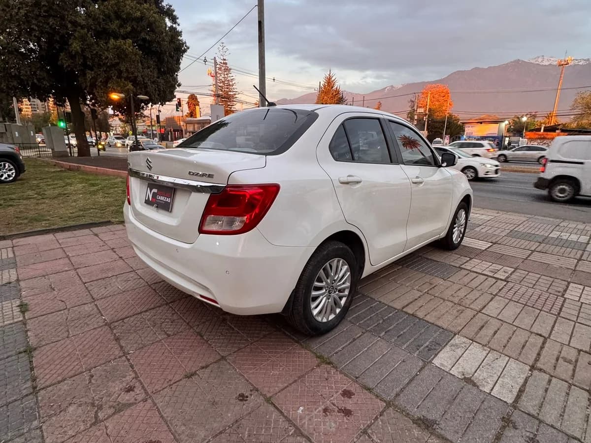 SUZUKI DZIRE 1.2 GL SPORT MT 2022 - Imagen 4