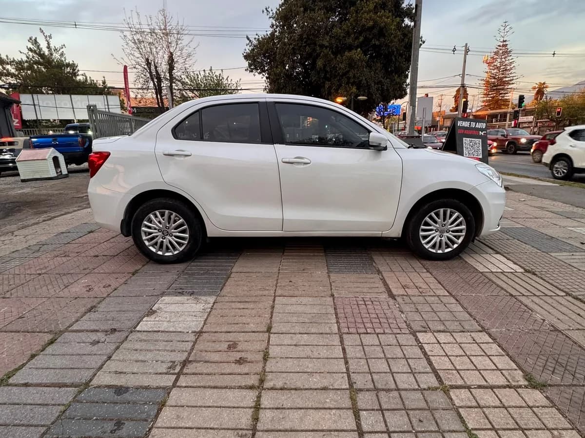 SUZUKI DZIRE 1.2 GL SPORT MT 2022 - Imagen 7