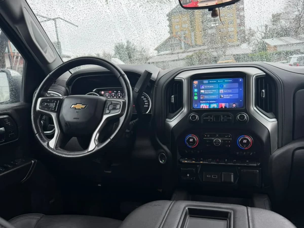 CHEVROLET Silverado 5.3 LTZ HC 2022 - Imagen 8