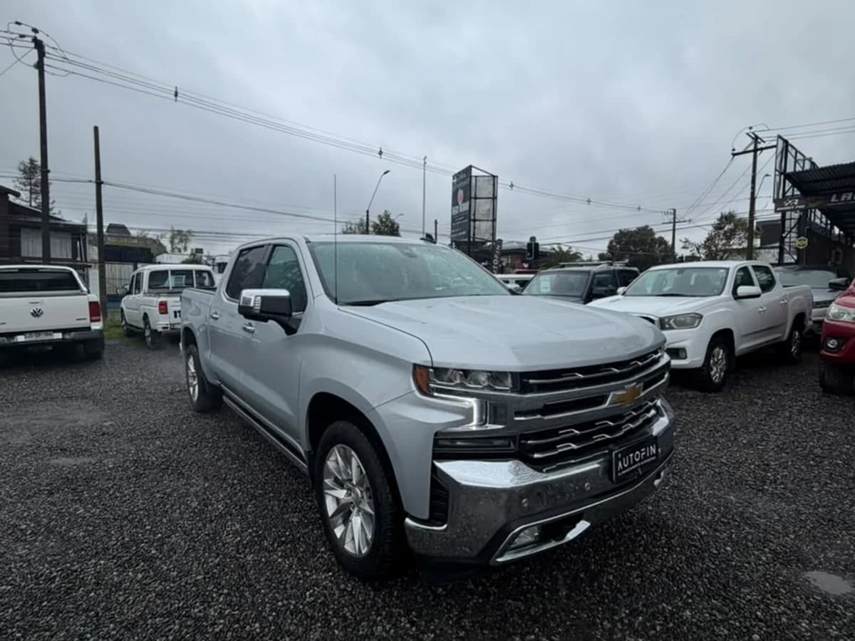 CHEVROLET Silverado 5.3 LTZ HC 2022 - Imagen 12