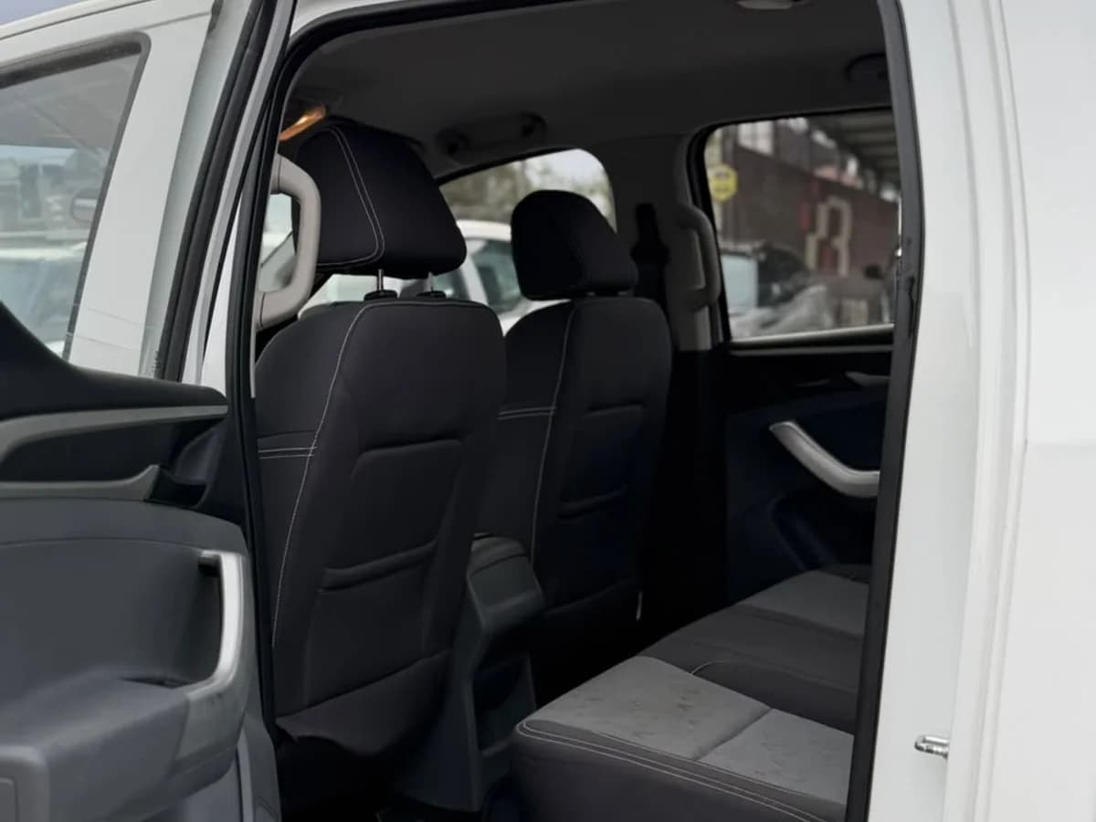 MAXUS T60 DCAB 2.8 2023 - Imagen 8