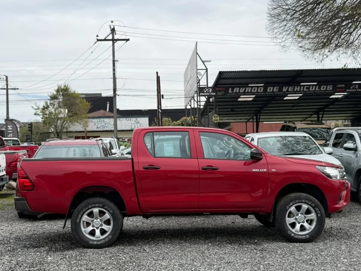 TOYOTA Hilux DX TSS 4X4 2024 - Imagen 3