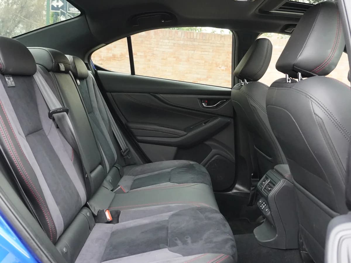 SUBARU WRX STI AWD 2.4 Turbo - Imagen 20