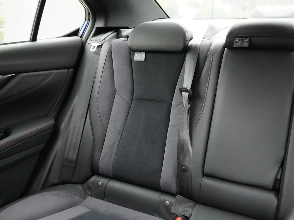 SUBARU WRX STI AWD 2.4 Turbo - Imagen 35