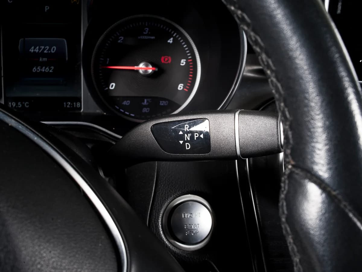 MERCEDES BENZ GLC250 D 4MATIC DIESEL 2018 - Imagen 21