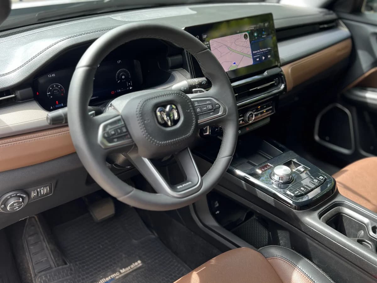 RAM Rampage LARAMIE 2.0 DIESEL 4X4 DOBLE CABINA 2026 - Imagen 11