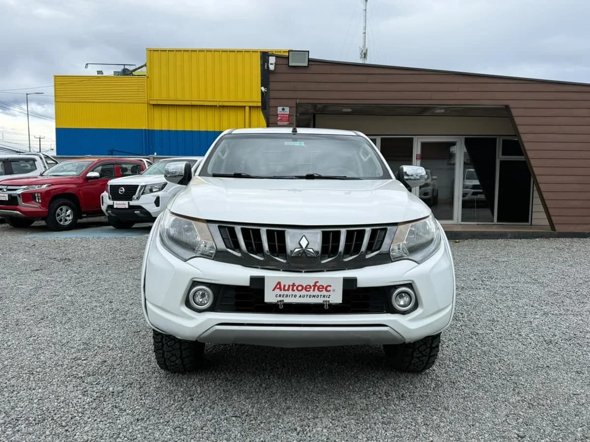 MITSUBISHI L200 KATANA CRT 4X4 2019 - Imagen 2