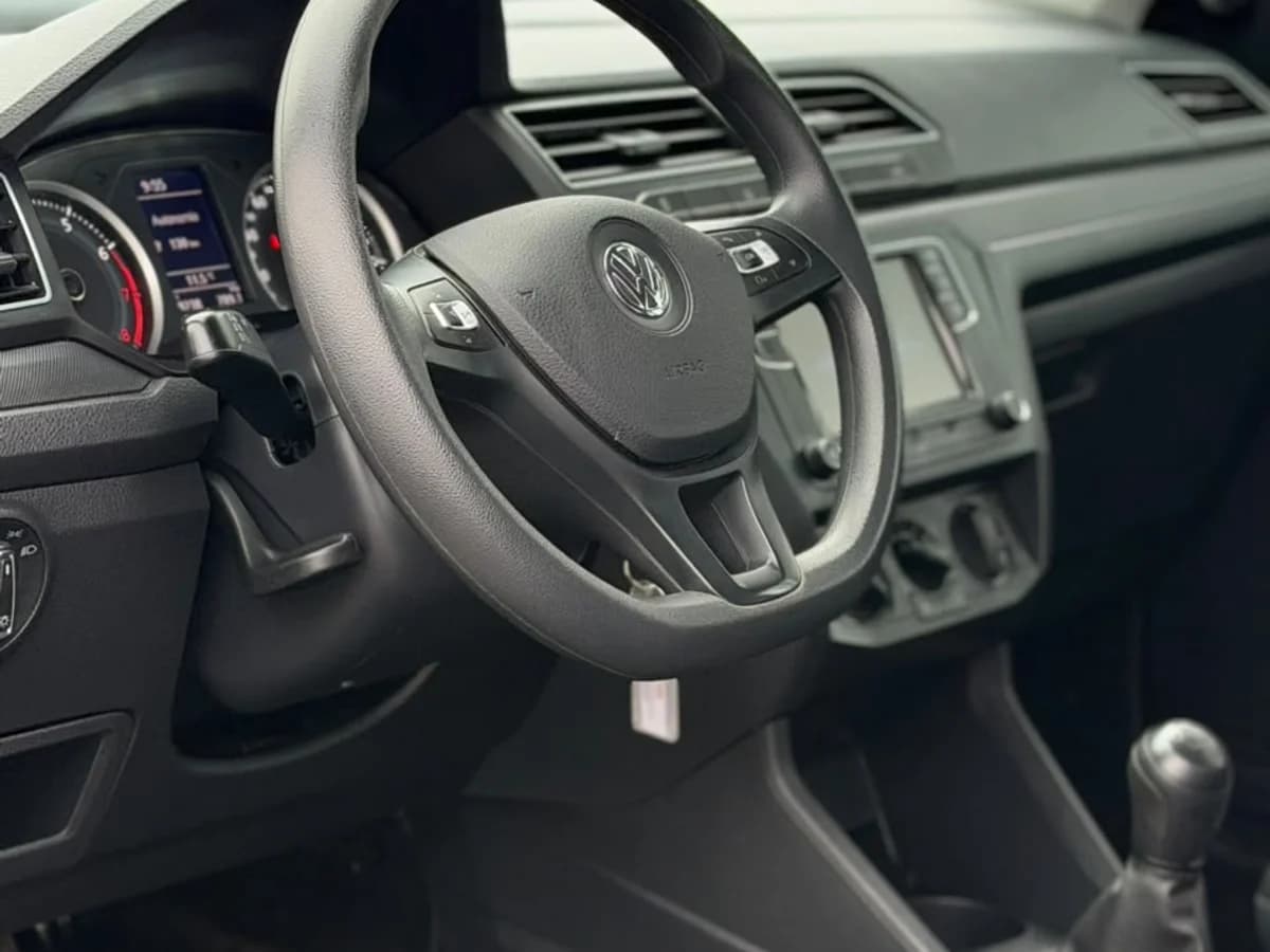VOLKSWAGEN Saveiro CD 1.6 2024 - Imagen 10