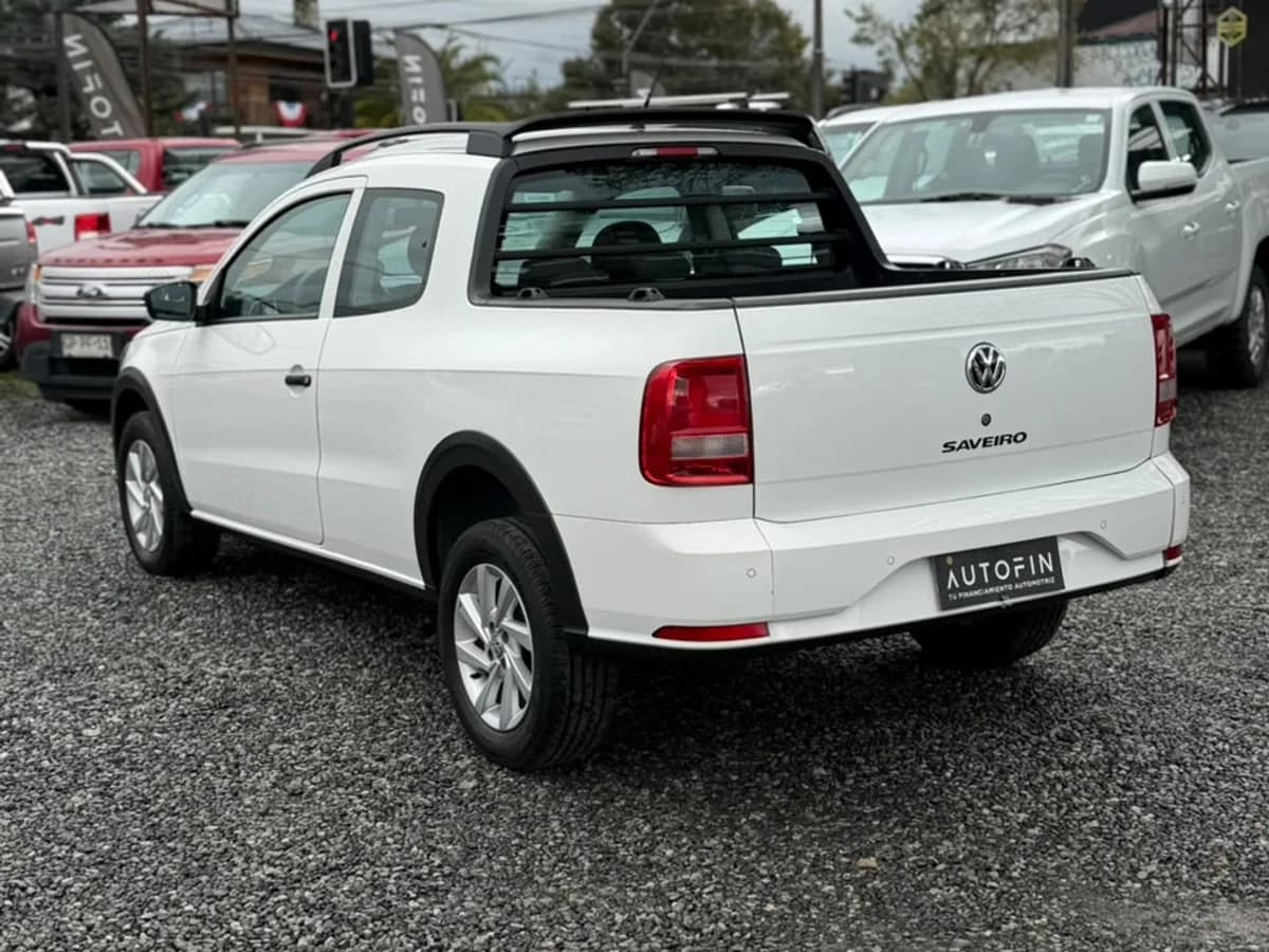 VOLKSWAGEN Saveiro CD 1.6 2024 - Imagen 18