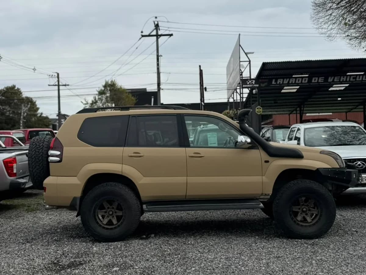 TOYOTA LAND CRUISER PRADO 4X4 4.0 AUT 2009 - Imagen 3