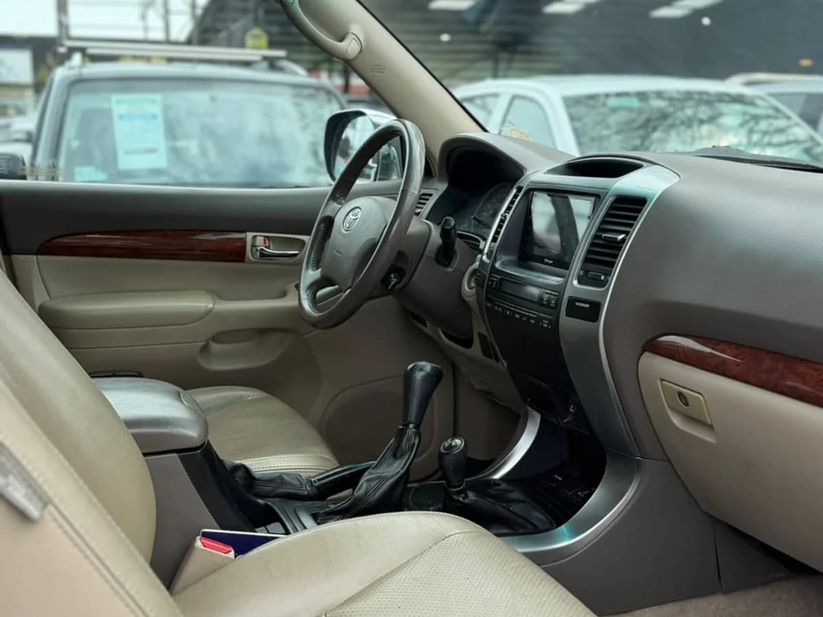 TOYOTA LAND CRUISER PRADO 4X4 4.0 AUT 2009 - Imagen 9