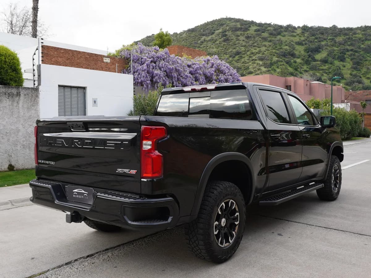 Chevrolet Silverado 6.2 ZR2 4X4 AT Año 2024 - Imagen 5