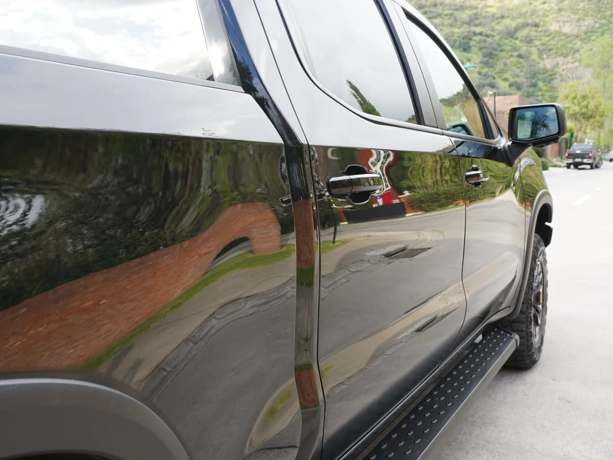 Chevrolet Silverado 6.2 ZR2 4X4 AT Año 2024 - Imagen 11
