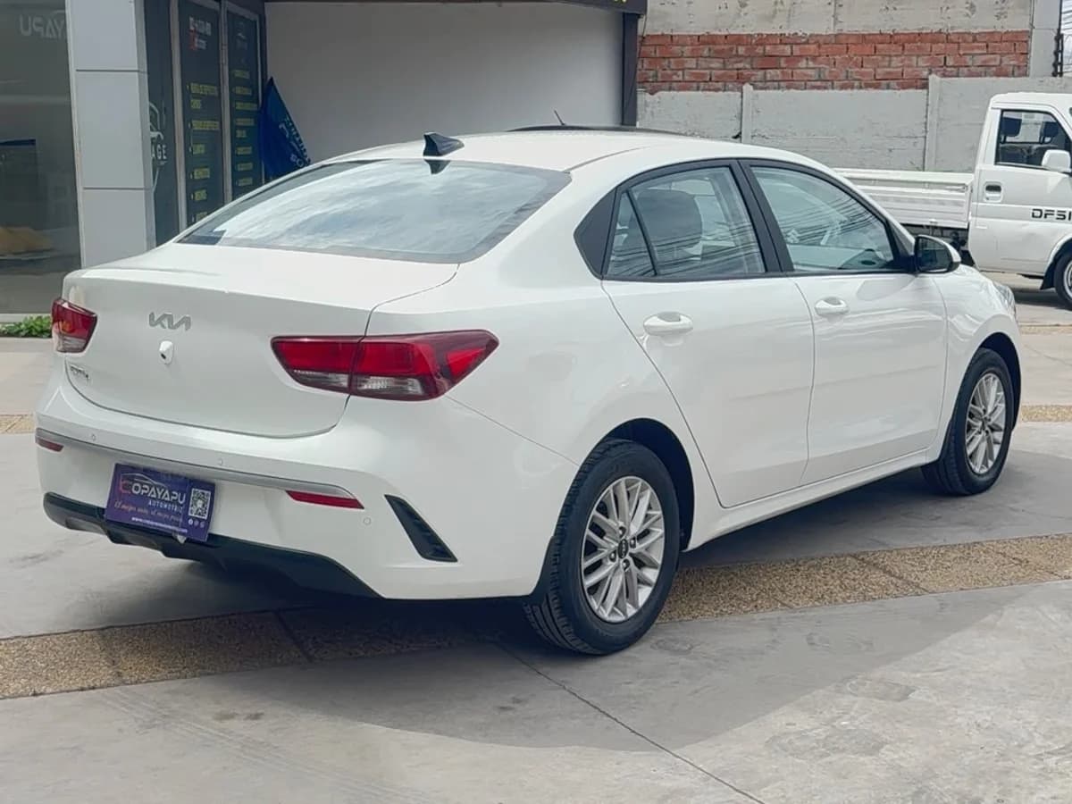 KIA Rio 4 1.4 6MT 2022 - Imagen 5