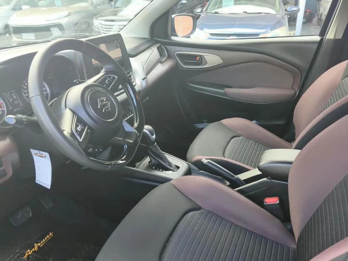 SUZUKI FRONX ISG 1.5 GL HYBRID AT 2025 - Imagen 13