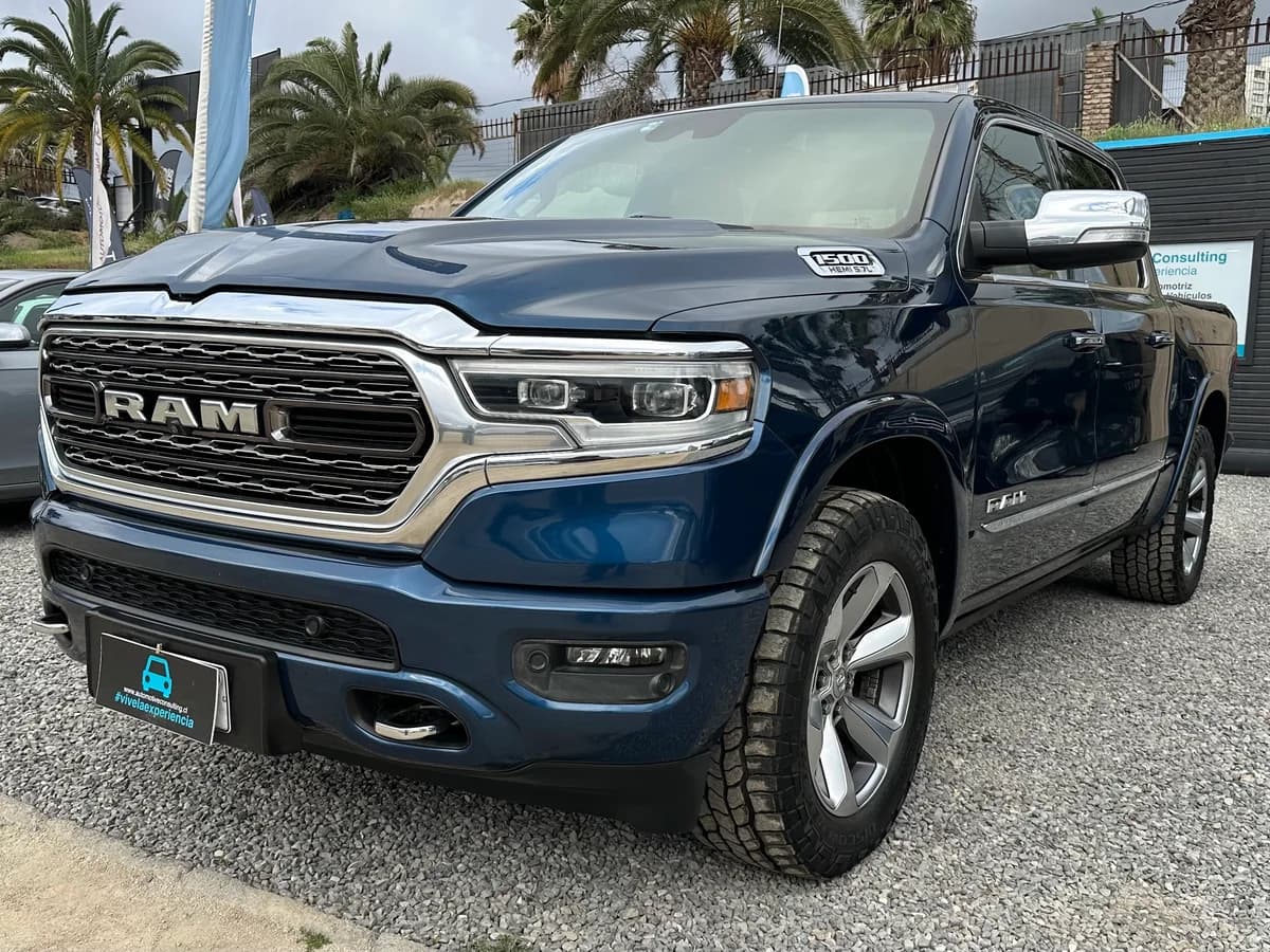 RAM 1500 NEW LIMITED 4X4 HEMI 5.7 UNICO DUEÑO 2021 - Imagen 1