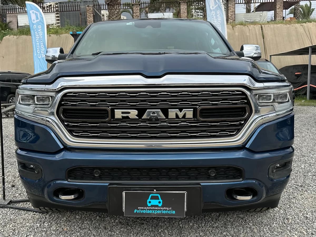 RAM 1500 NEW LIMITED 4X4 HEMI 5.7 UNICO DUEÑO 2021 - Imagen 2
