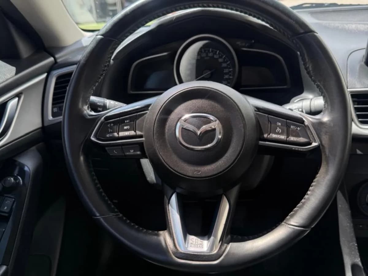 MAZDA 3 2.0 2017 - Imagen 5