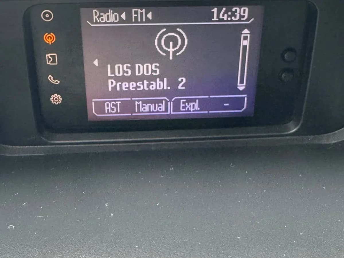 MAZDA Bt-50 2.2 SDX DCAB DIESEL 4X4 6MT 2020 (perdida asimi) - Imagen 18