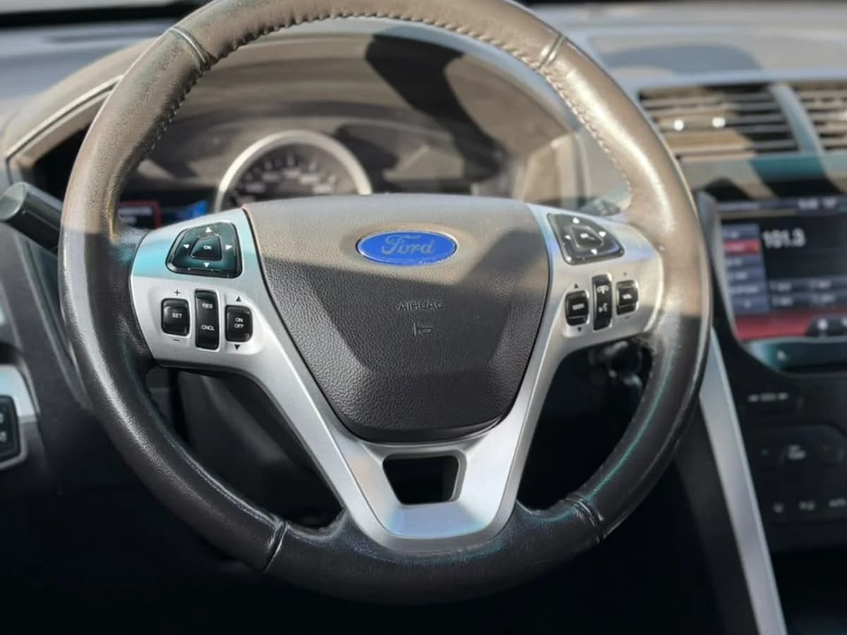 FORD Explorer XLT 3.5 2014 - Imagen 19