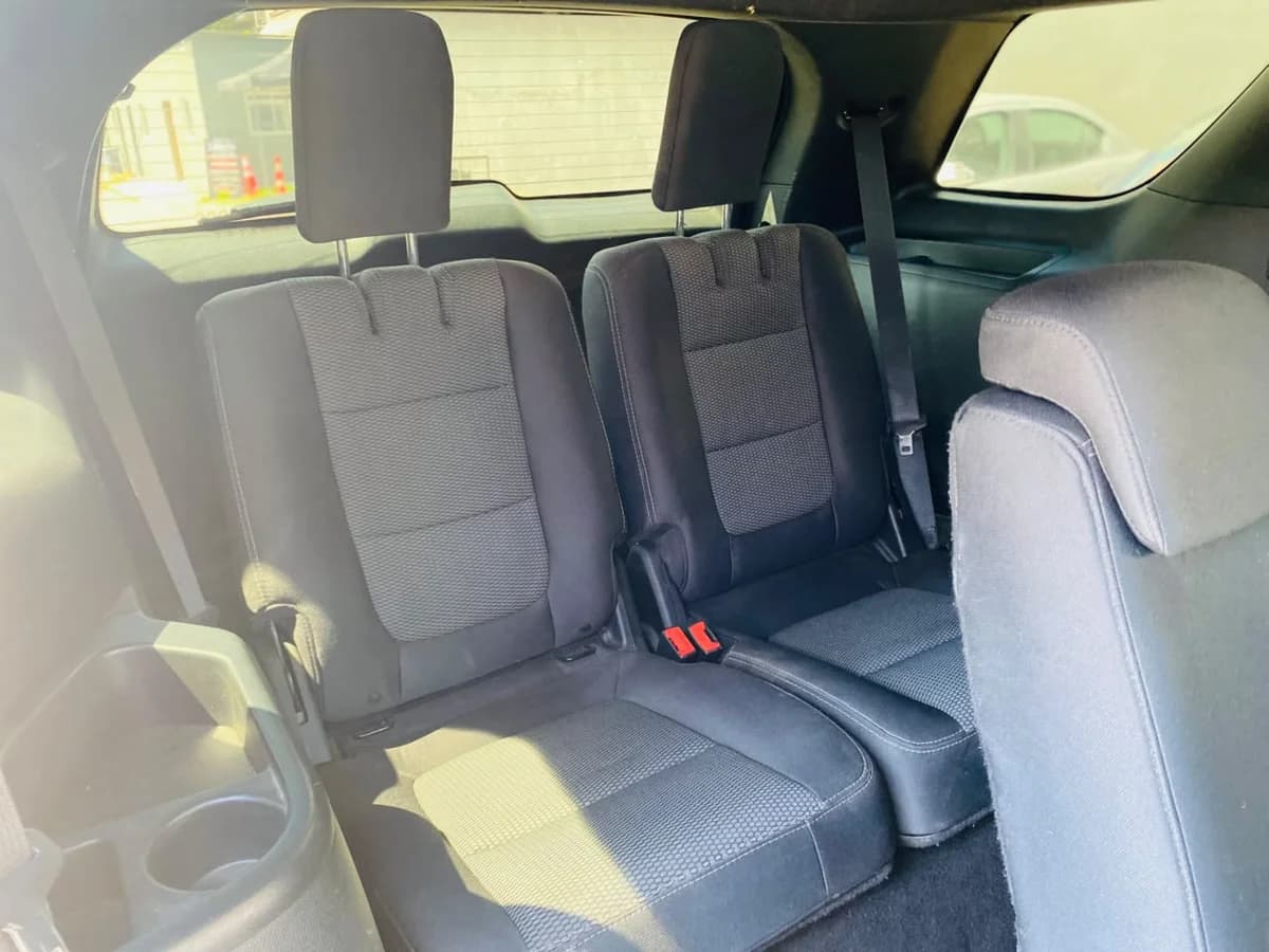 FORD EXPLORER XLT 3.5 3R AT 2020 - Imagen 3