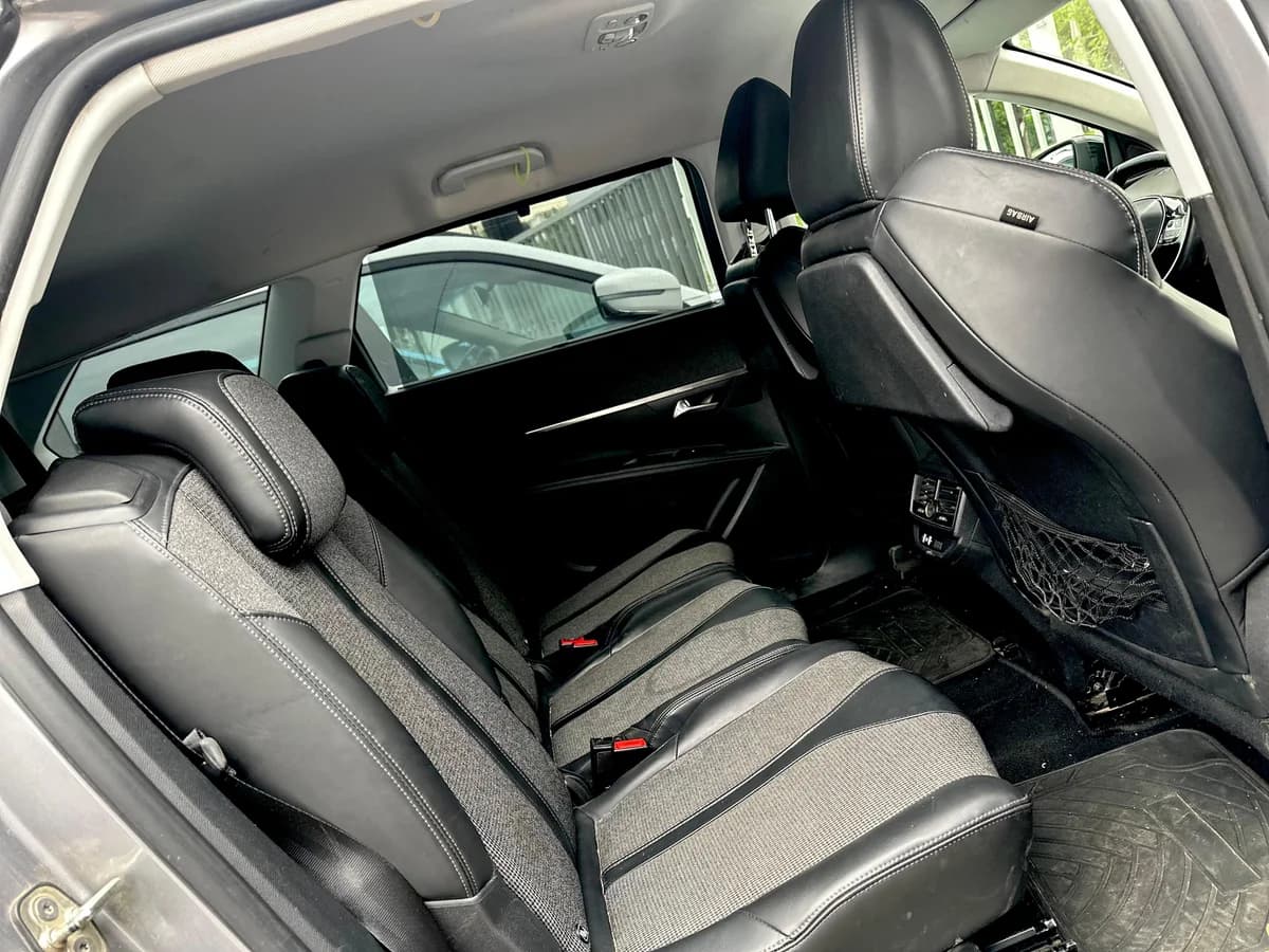 PEUGEOT 5008 ALLURE BLUEHDI 2.0 2018 - Imagen 12