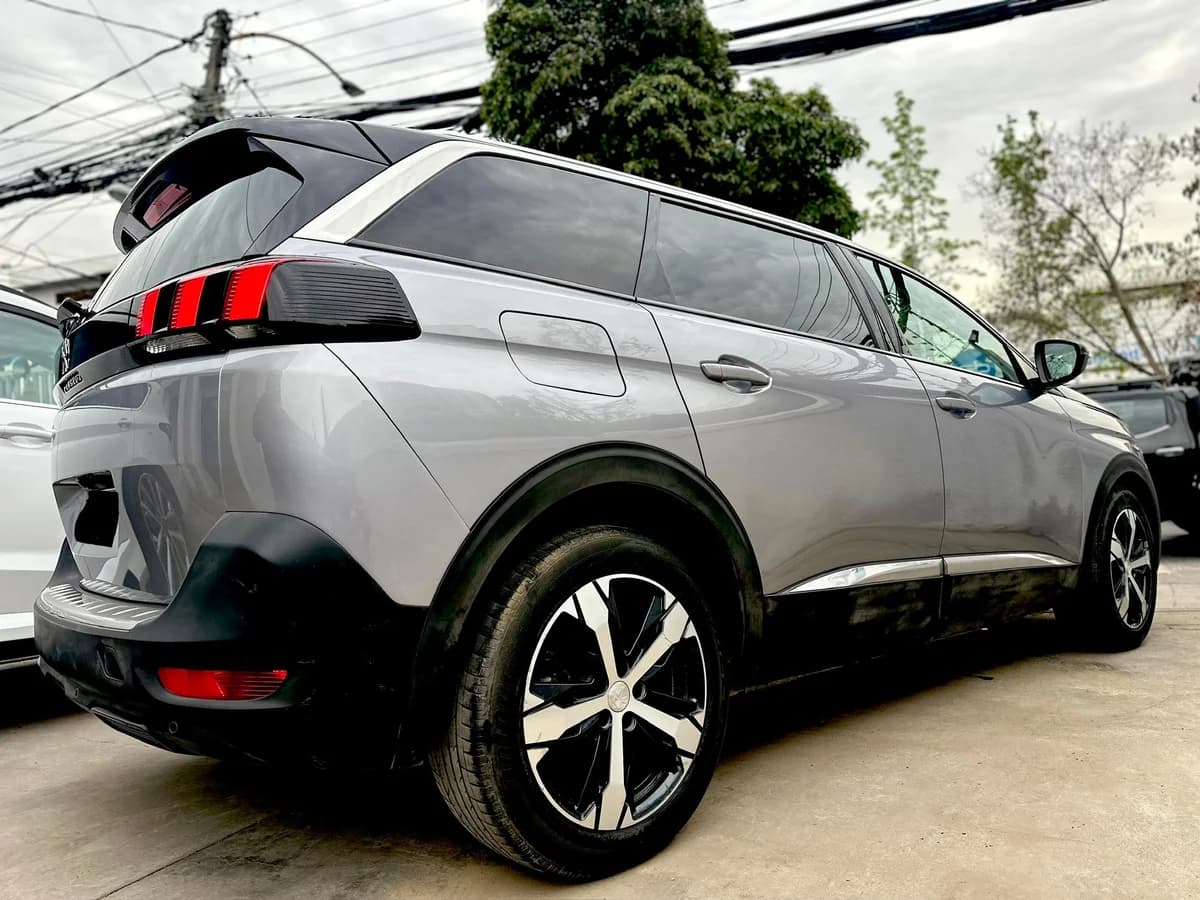 PEUGEOT 5008 ALLURE BLUEHDI 2.0 2018 - Imagen 23