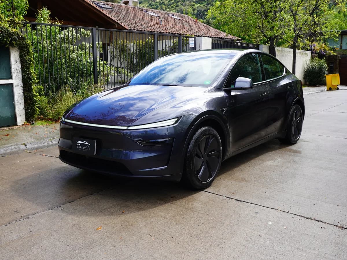 TESLA Model Y Año 2026 - Imagen 1