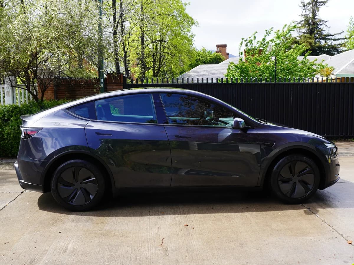 TESLA Model Y Año 2026 - Imagen 4