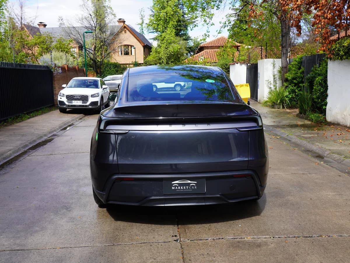 TESLA Model Y Año 2026 - Imagen 6