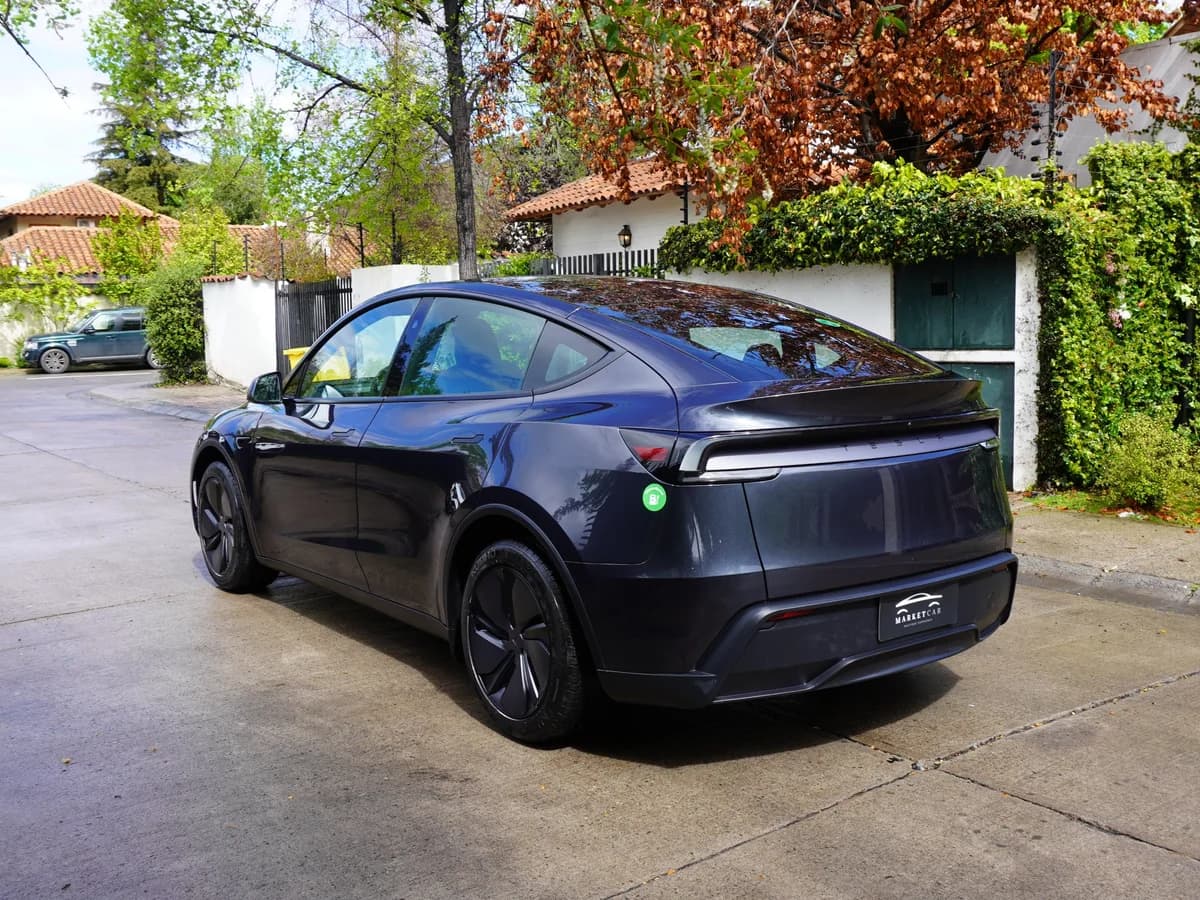 TESLA Model Y Año 2026 - Imagen 7