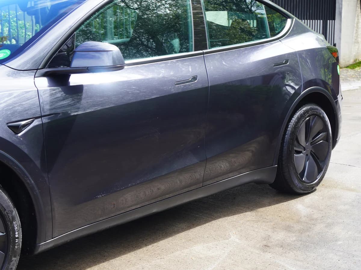 TESLA Model Y Año 2026 - Imagen 9