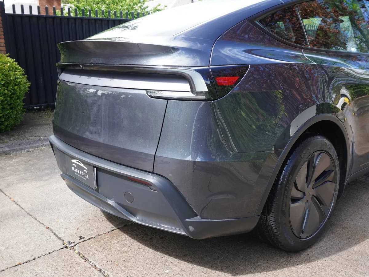TESLA Model Y Año 2026 - Imagen 13