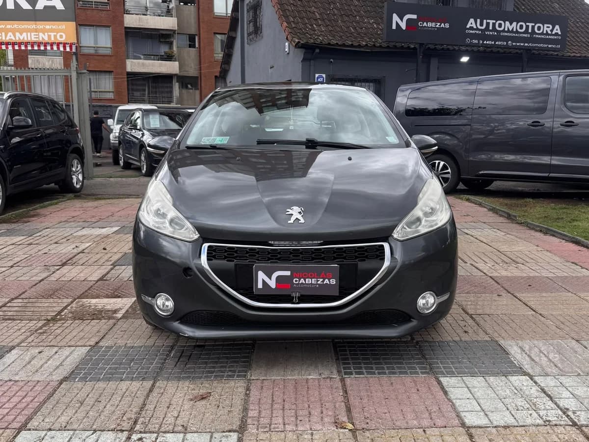 PEUGEOT 208 ALLURE VTI FULL 1.6 2013 - Imagen 3