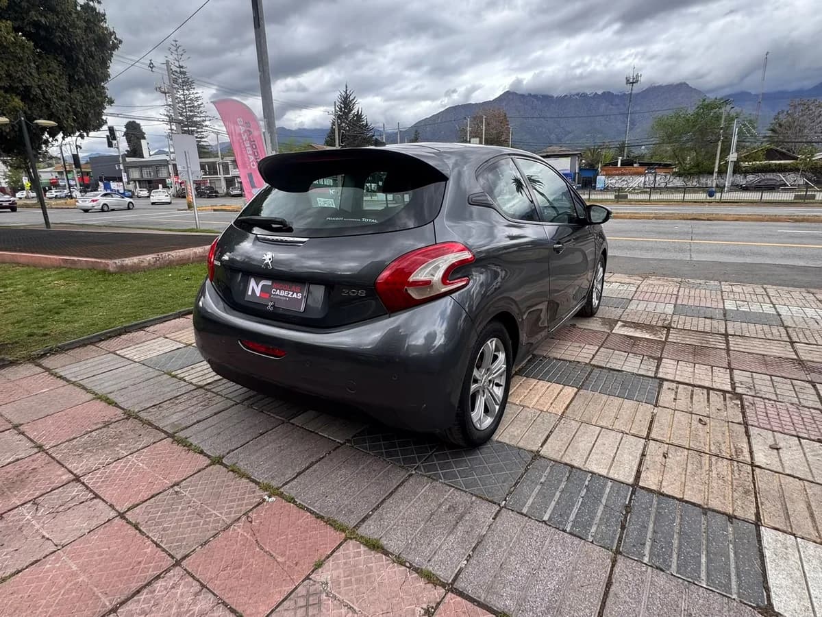PEUGEOT 208 ALLURE VTI FULL 1.6 2013 - Imagen 5