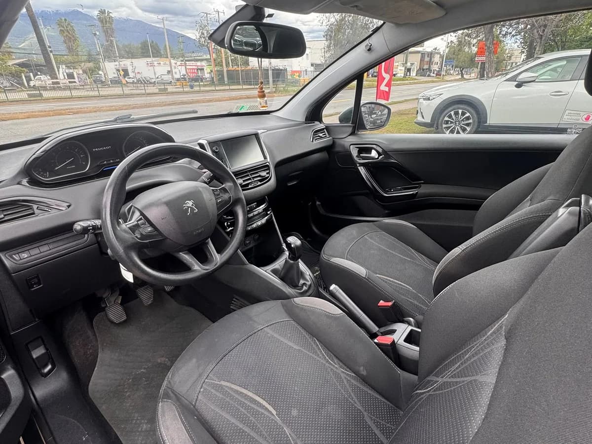 PEUGEOT 208 ALLURE VTI FULL 1.6 2013 - Imagen 8