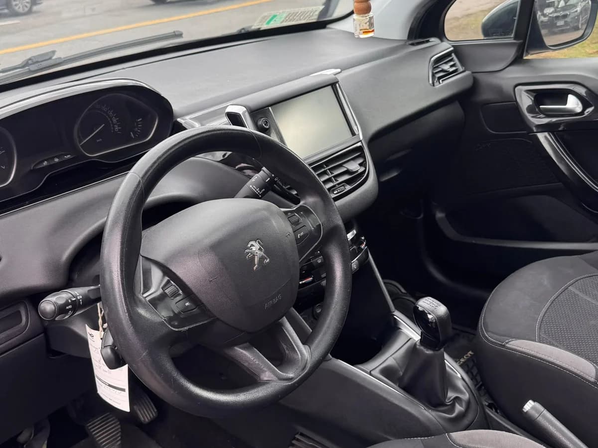PEUGEOT 208 ALLURE VTI FULL 1.6 2013 - Imagen 10