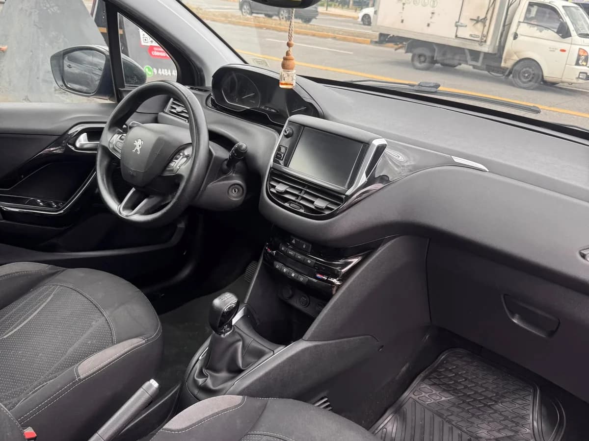 PEUGEOT 208 ALLURE VTI FULL 1.6 2013 - Imagen 11