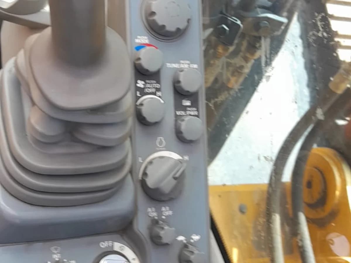 John Deere 250G 250 2018 - Imagen 18