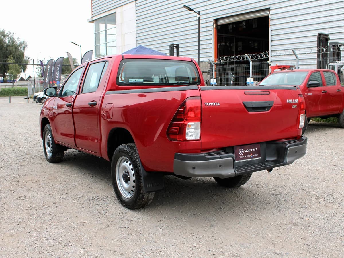 TOYOTA Hilux DCAB - Imagen 6