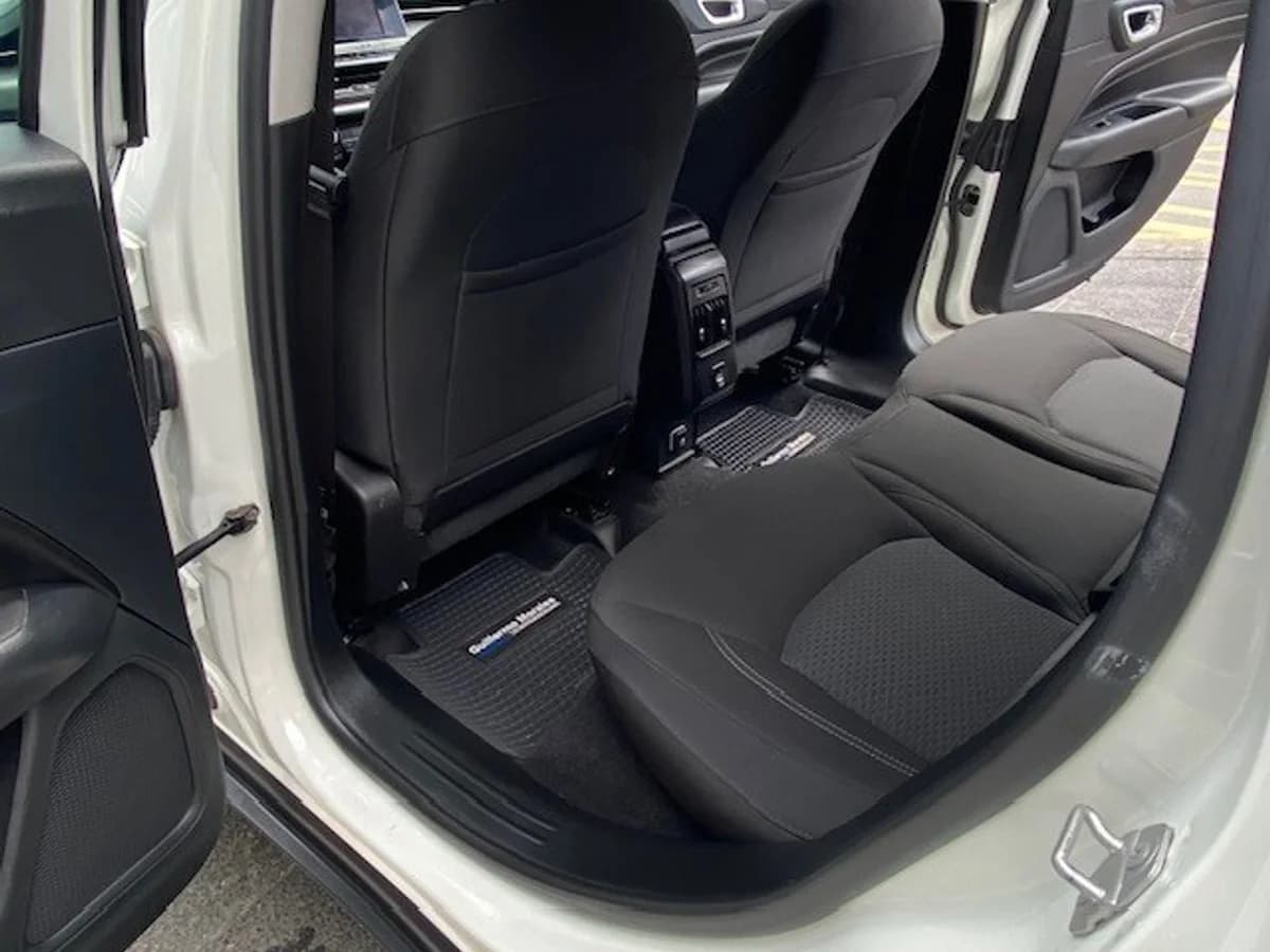JEEP COMPASS 1.3 Sport T70 2023 - Imagen 14