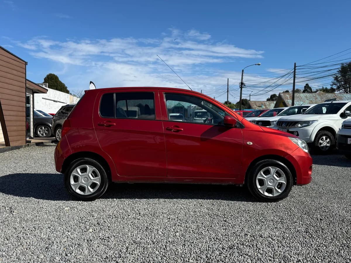 SUZUKI Celerio GLX 1.0 2016 - Imagen 9