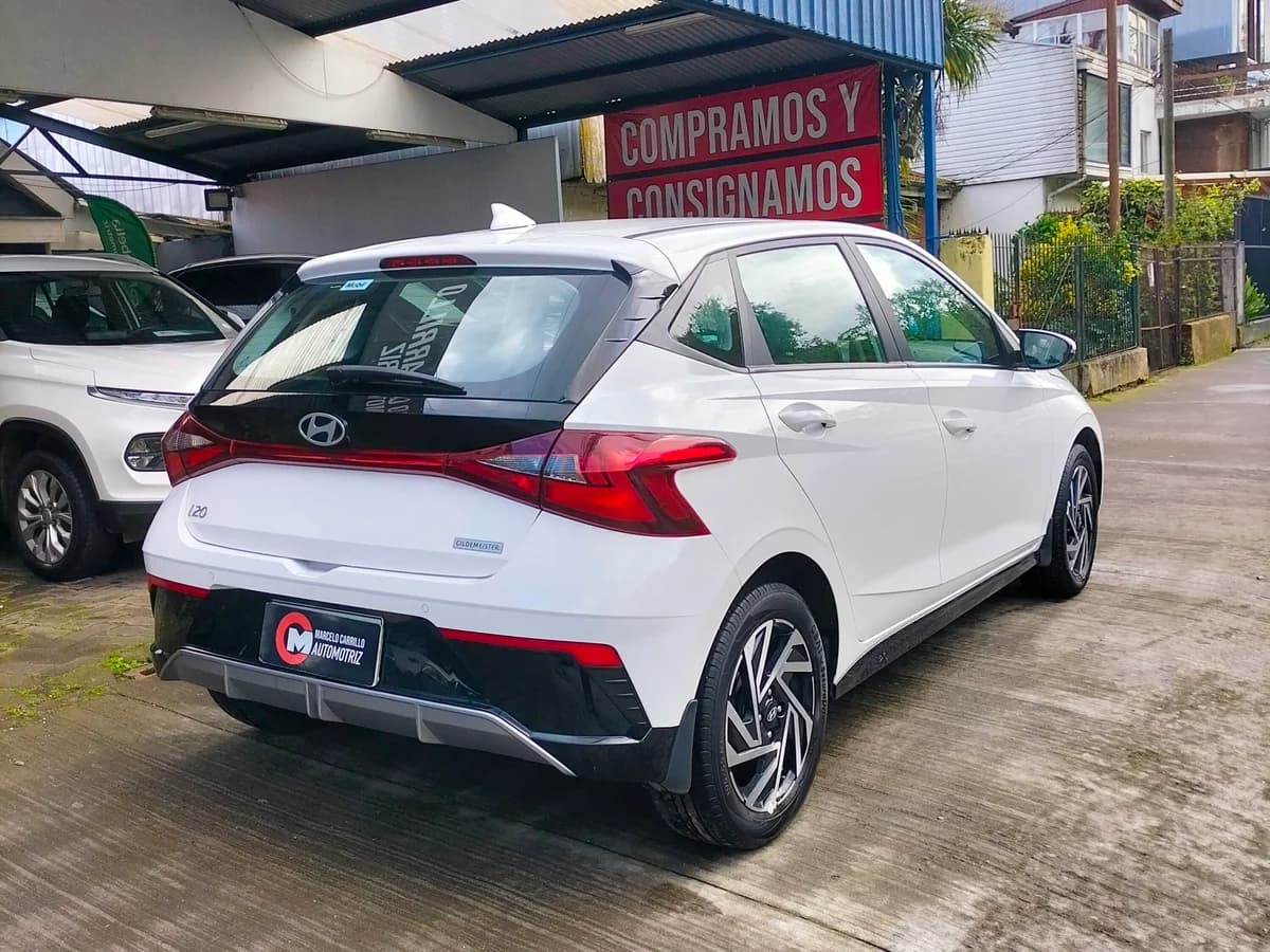 HYUNDAI i20 1.4 HB 2025 - Imagen 2