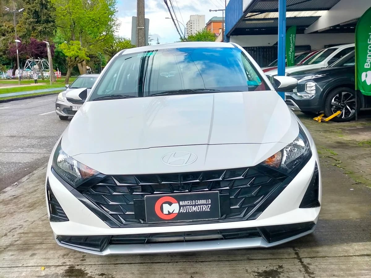 HYUNDAI i20 1.4 HB 2025 - Imagen 3