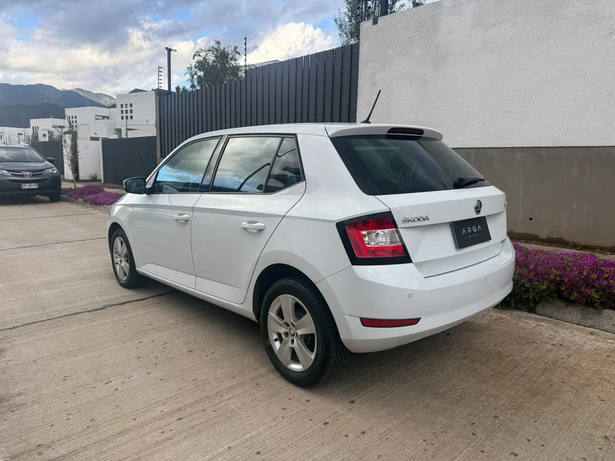 SKODA Fabia MSI 1.0 2020 - Imagen 4