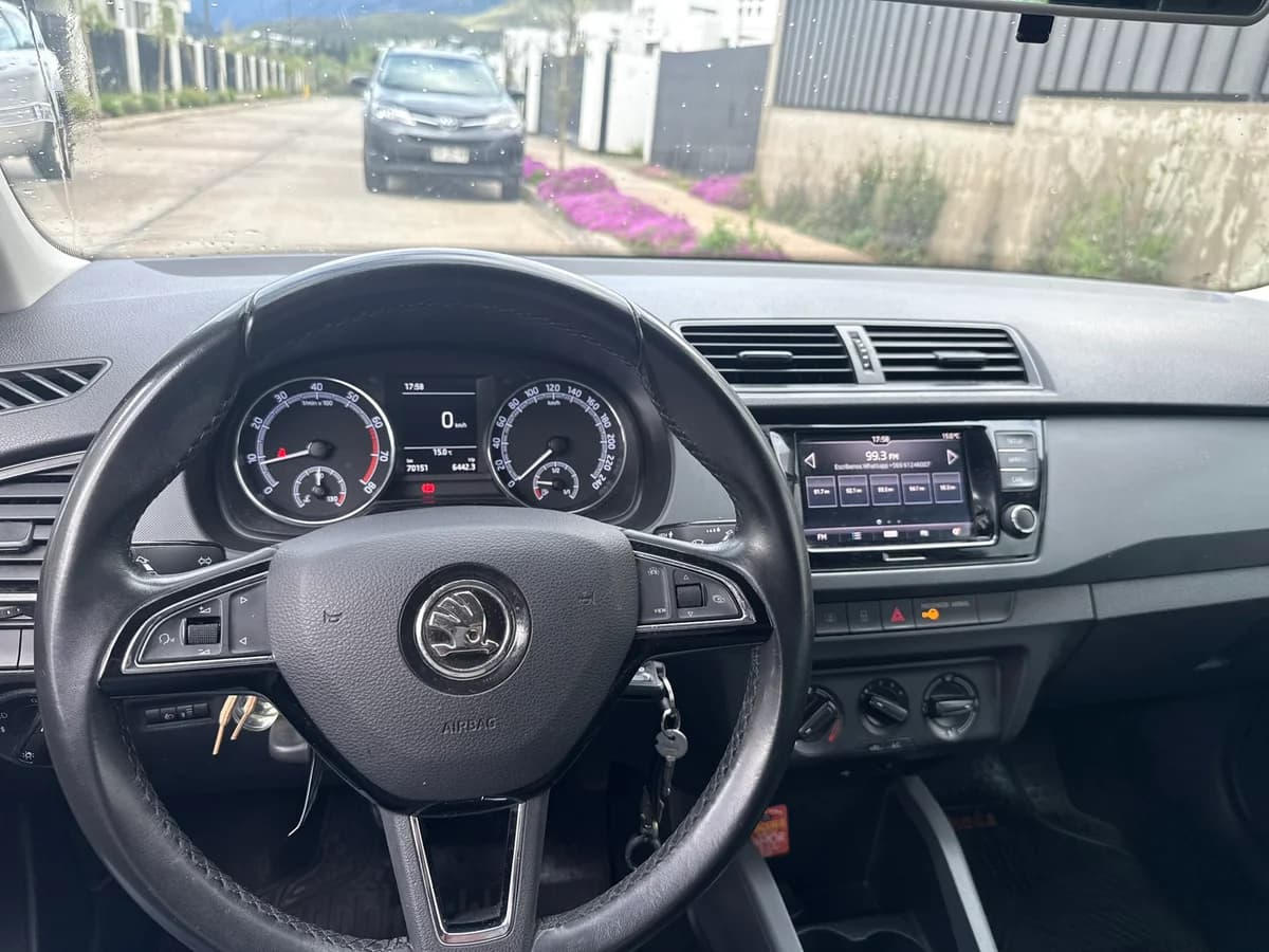 SKODA Fabia MSI 1.0 2020 - Imagen 11